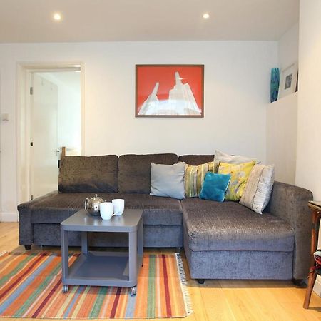 Fabulous East Finchley Apartment London Bagian luar foto